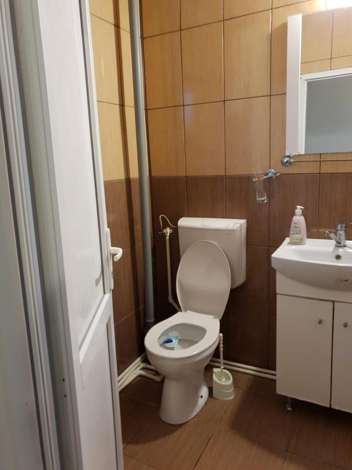 Pensiunea Lucica Sacelu Quarto foto